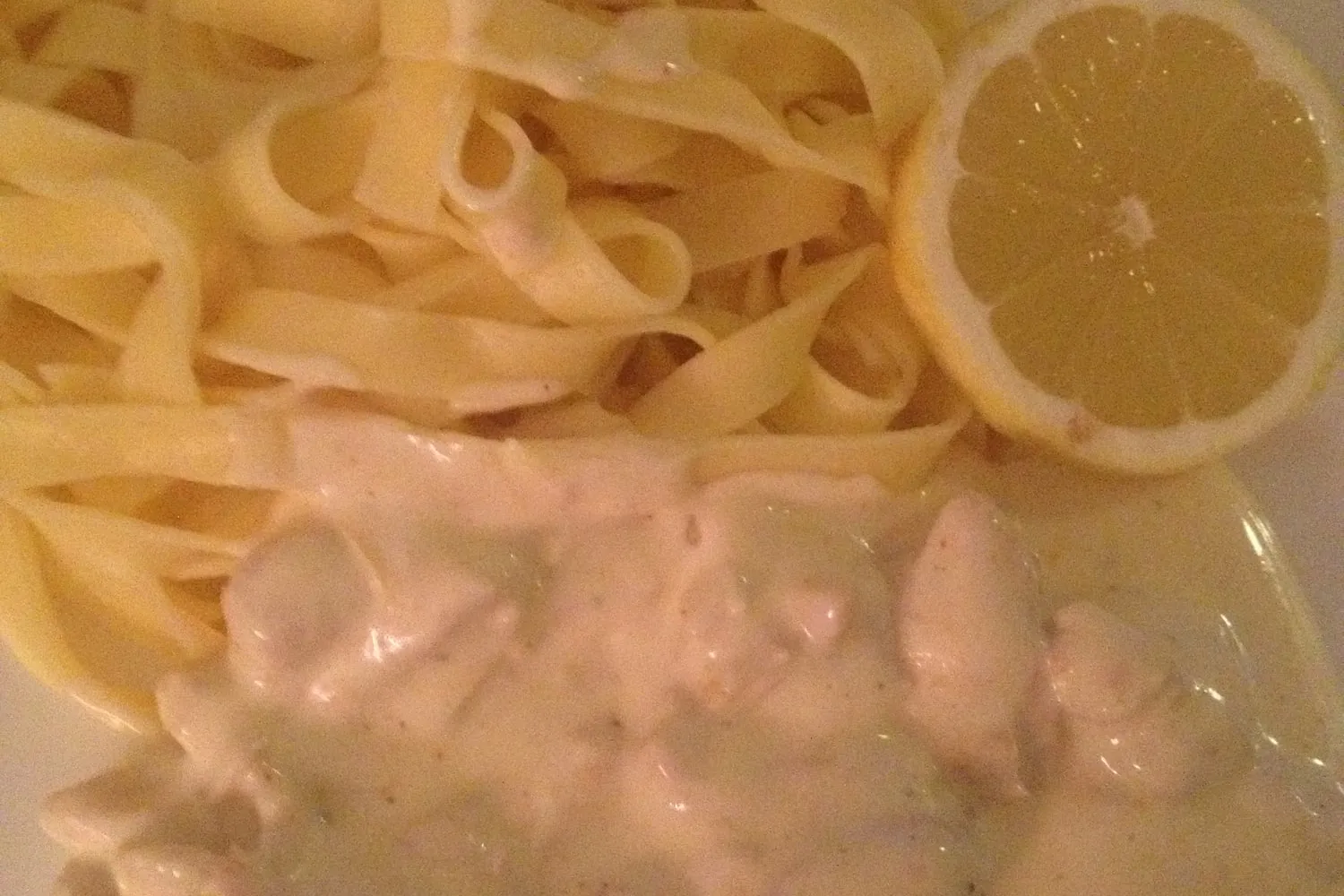 Citronpasta med kyckling